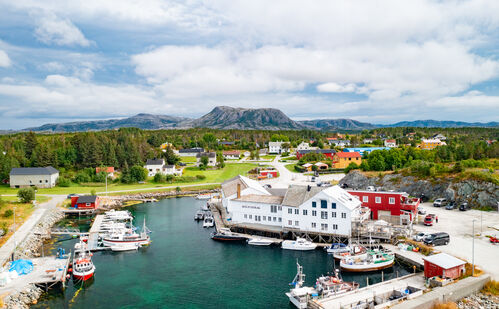 Kvenvær Sjøhusferie AS - Sea fishing in idyllic Kvenvær on Hitra