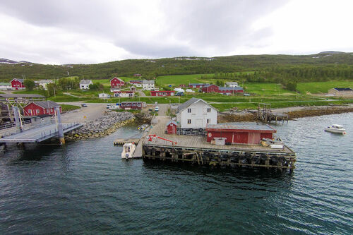 Nyvoll Brygge - Godt havfiske i Finnmark!