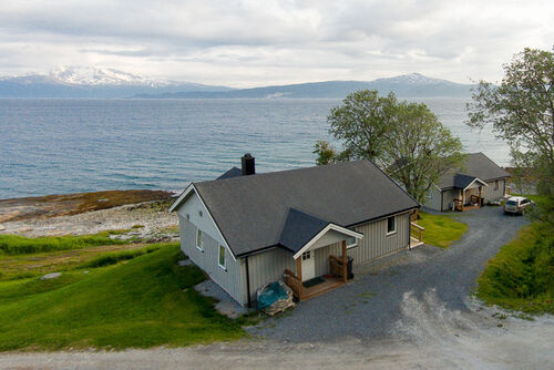 Liland Sjøhus - Great fishing & recreation family resort!