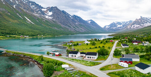 Lyngsalpan Cruise Lodge - 3 holiday houses in the fishing paradise of Nord-Lenangen