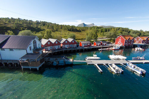 Polarsirkelen Kvitbrygga Rorbuer - Flott fiskeferie ved Polarsirkelen på Helgeland!