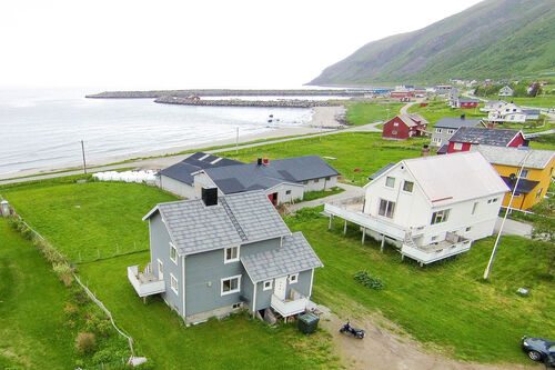 Visit Årviksand - Ypperlige forhold for havfiske på Arnøya!