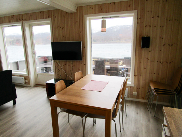 /pictures/helge/House/helgelandfjordferie-house2-2015-0017.jpg