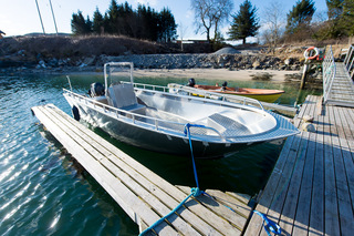 Sømnesvika Brygger boat 3, 19,5 ft/60 hp e/g/c