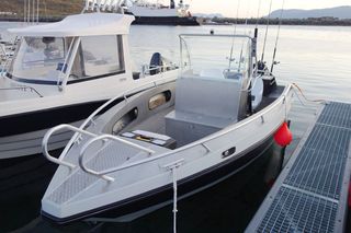 Vengsøy sjøfiske boat 2 - Kaasbøl 590 19,5 ft/70 hp e/c/GF